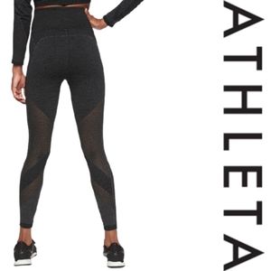 Athleta Caliber Seamless 7/8 Tight